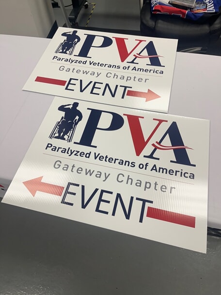 Coro, Yard & Lawn Signs